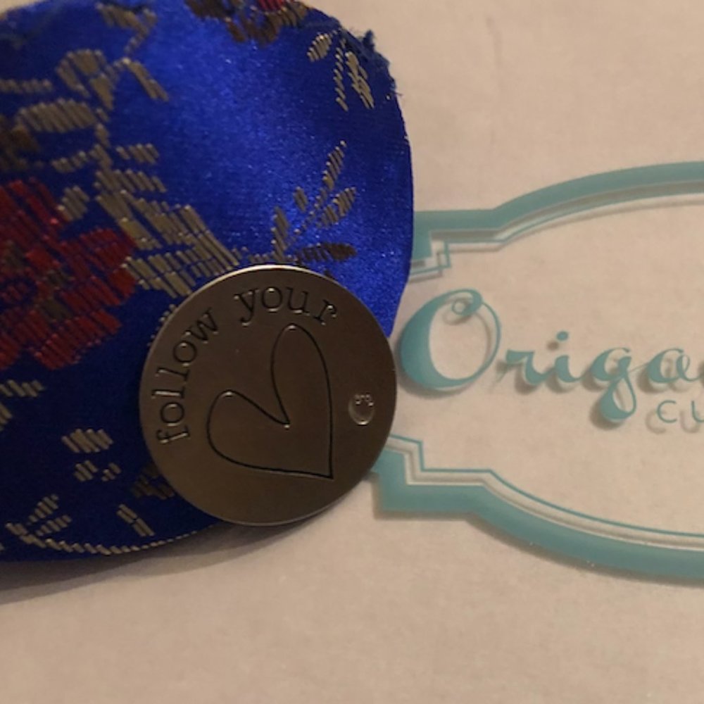 Origami Owl Large Follow Your Heart Backplate